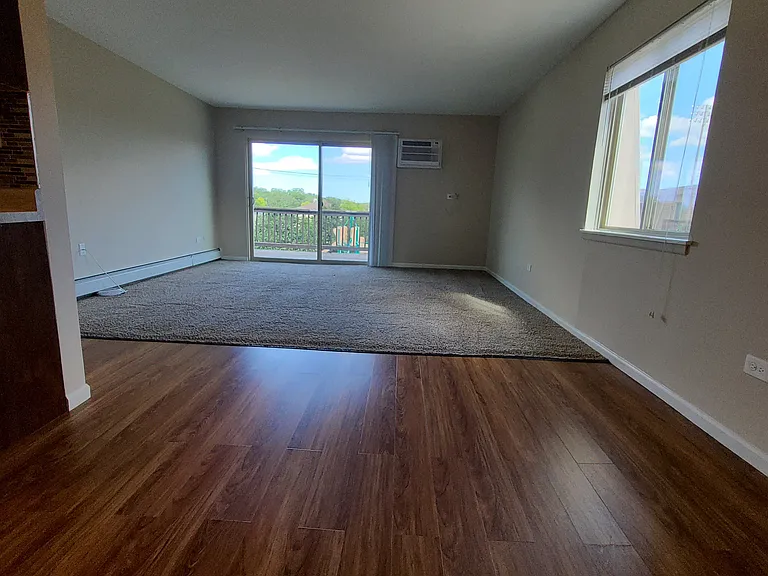 Willowbrook Apartment Homes — Photo 15