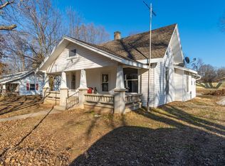 306 N Chandler Ave, Ash Grove, MO 65604