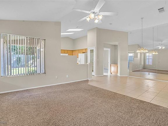 3rd image of 904 Skyforest Dr