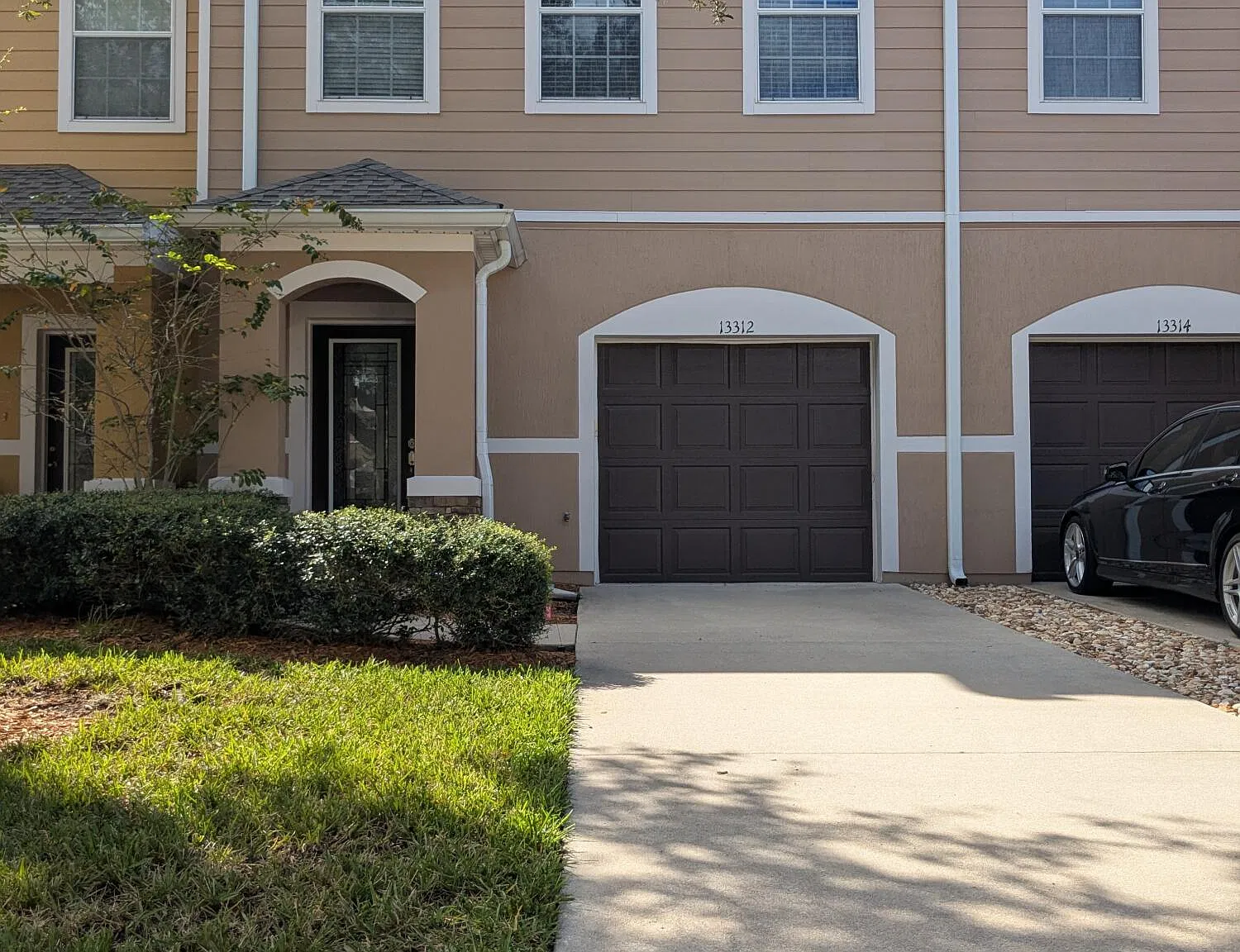 2 bed, 2.5 bath, 1480 sqft, $1,850 — Photo 1