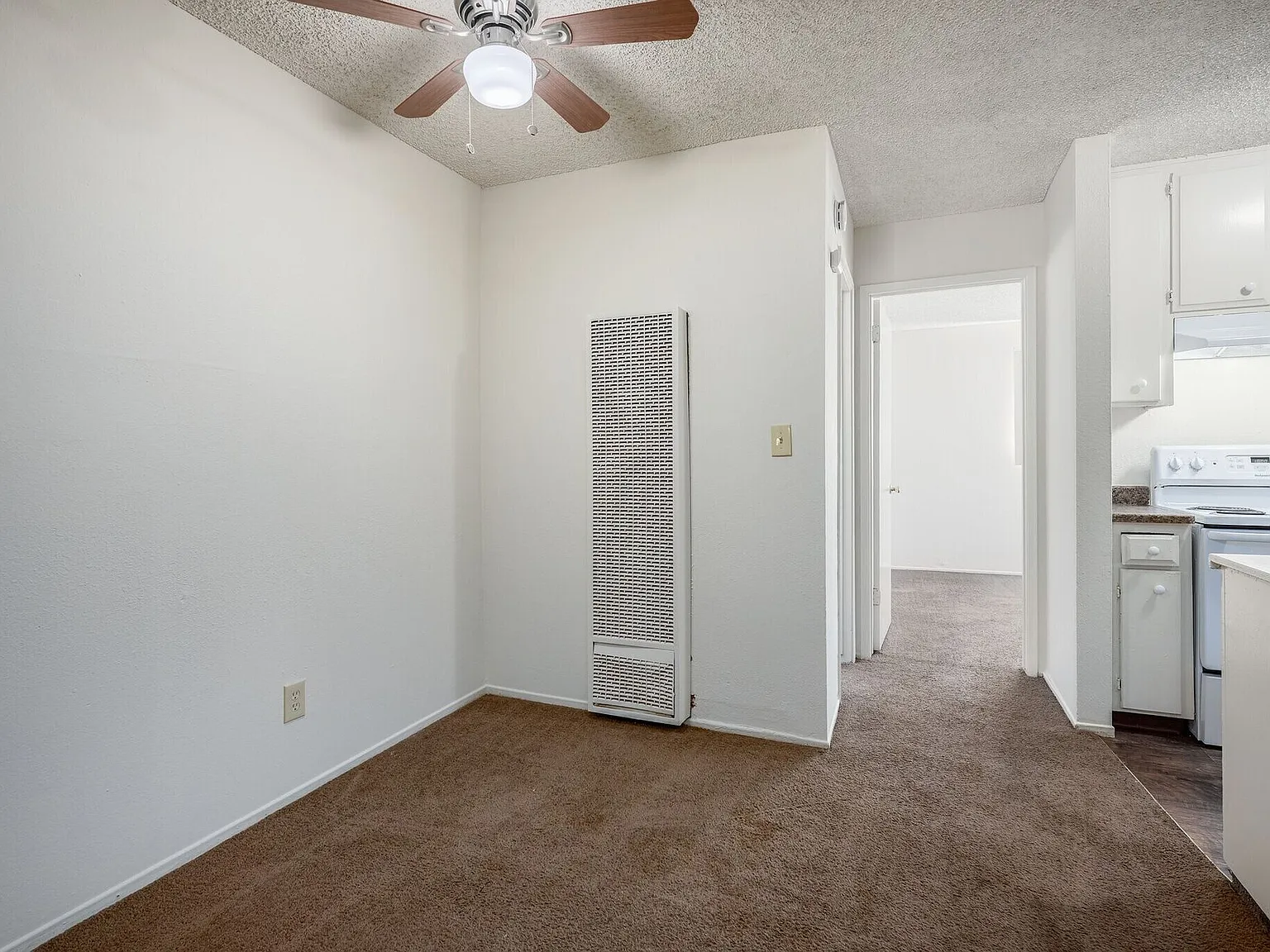 Rivergate Apartments — Photo 4
