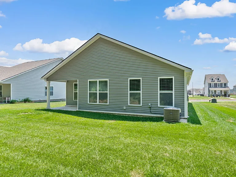 1145 Ross Farms Blvd — Photo 32