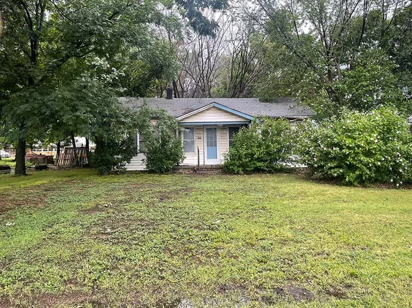 1128 N Birch St, Ponca City, OK 74601