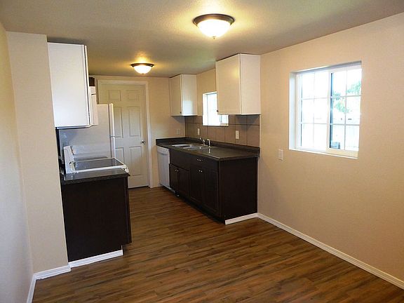 Another kitchen view