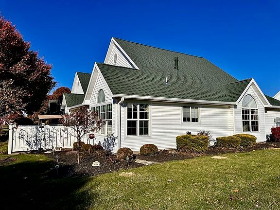 3rd image of 5124 W Churchill Ct