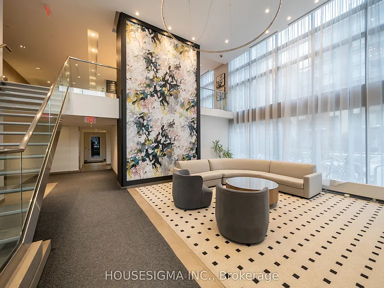 15 Fort York Blvd #1601 — Photo 12