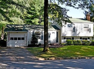 6144 Windward Dr, Burke, VA 22015