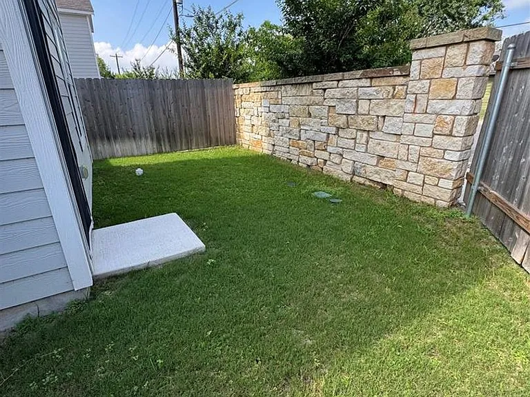63 Trinity Cir — Photo 9