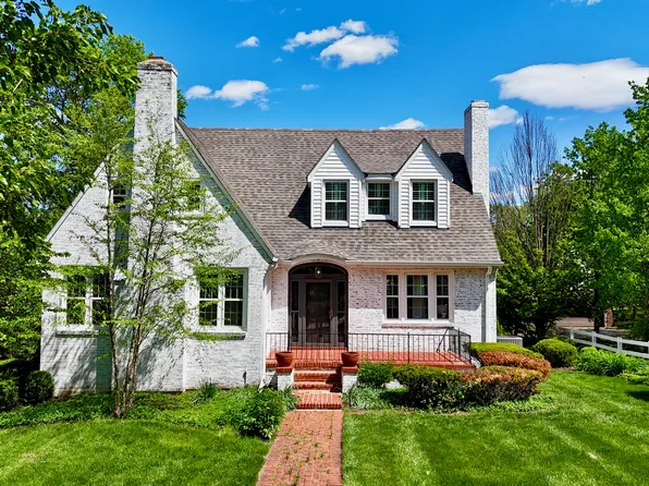 654 N Kirkwood Rd, Saint Louis, MO 63122