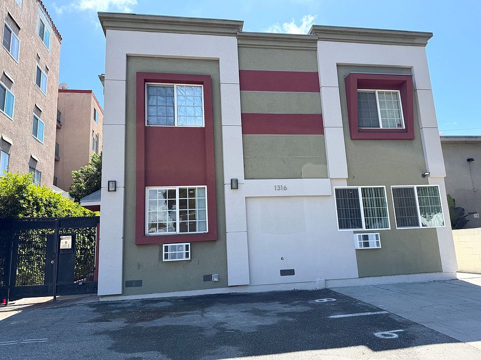1st image of 1316 Venice Blvd #8