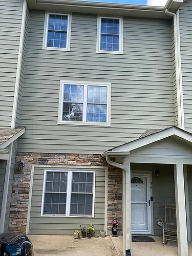 39 Aberdeen Dr Photo 1