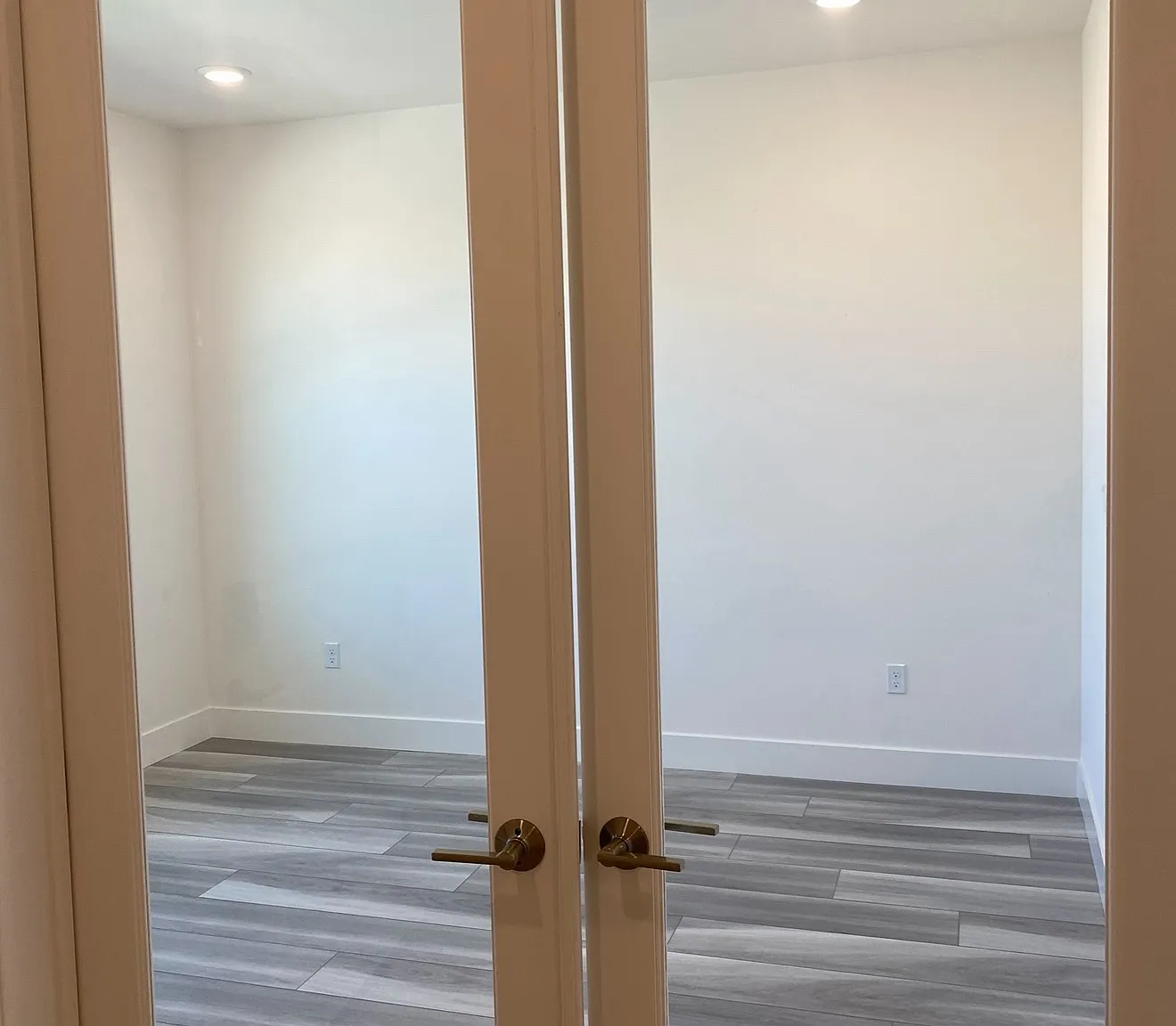 3 bed, 2.5 bath, 2630 sqft, $3,999 — Photo 4