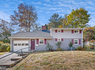 41 Devonwood Rd, Wayne, PA 19087