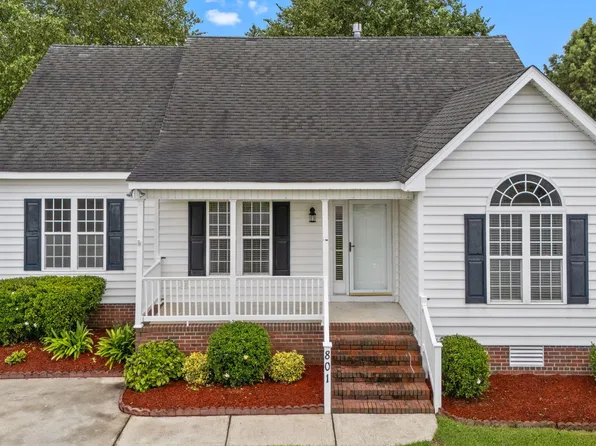 801 Ashley Meadows Drive, Winterville, NC 28590