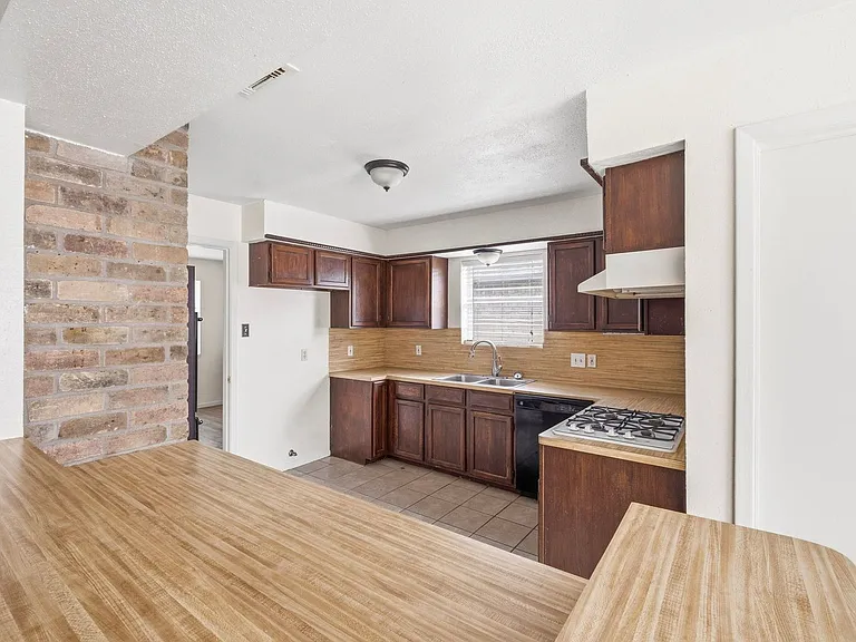 1142 Red Rock Canyon Dr — Photo 12