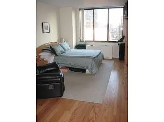 Rented by Newell and Assoc. | media 13