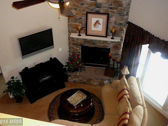 3rd image of 1108J Spalding Dr #93