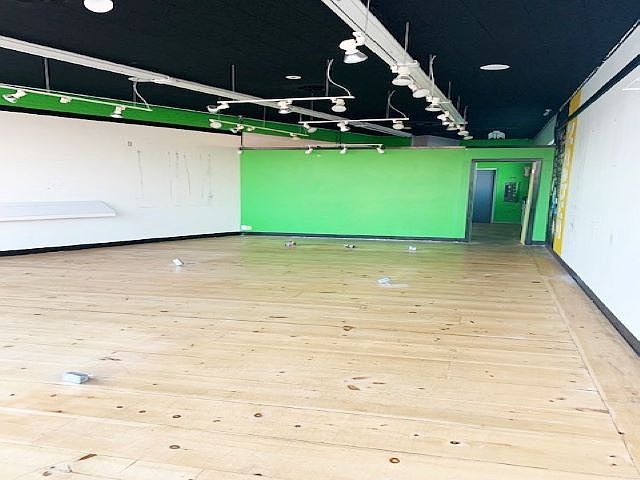 2nd image of 83 Main St