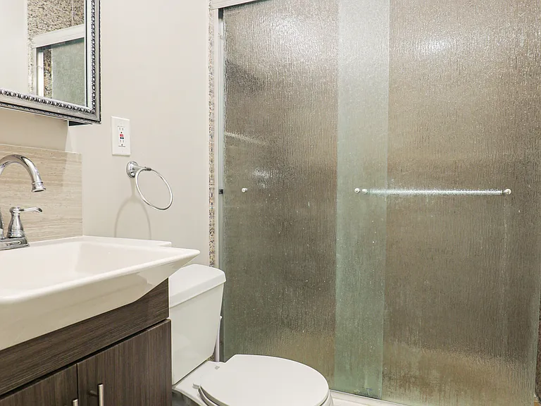 77 Linden St #1 — Photo 11