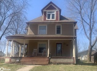 800 NW Church St, Leon, IA 50144