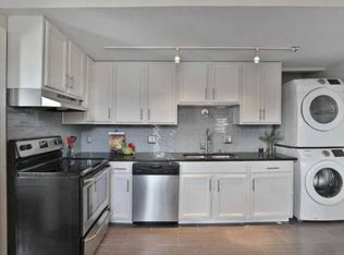 236 E 3rd Ave, Columbus, OH 43201