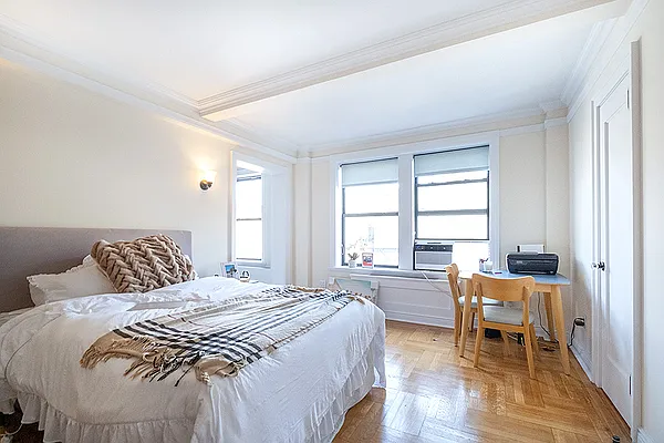 98 Riverside Drive #9G in Upper West Side, Manhattan 98 Riverside Drive #9G in Upper West Side, Manhattan