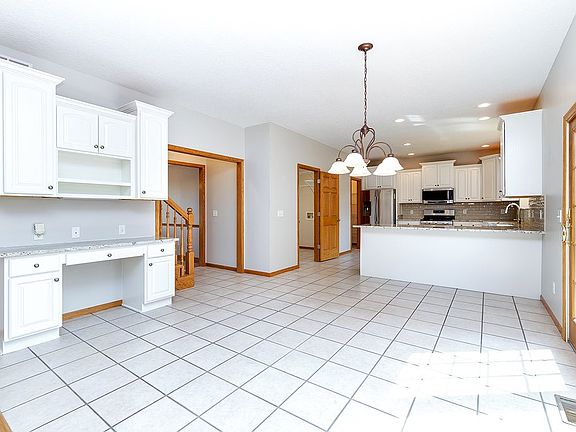 5th image of 3061 52nd Avenue Ct