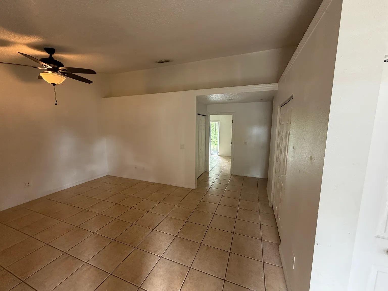 2 bed, 1106 sqft, $1,850 — Photo 3