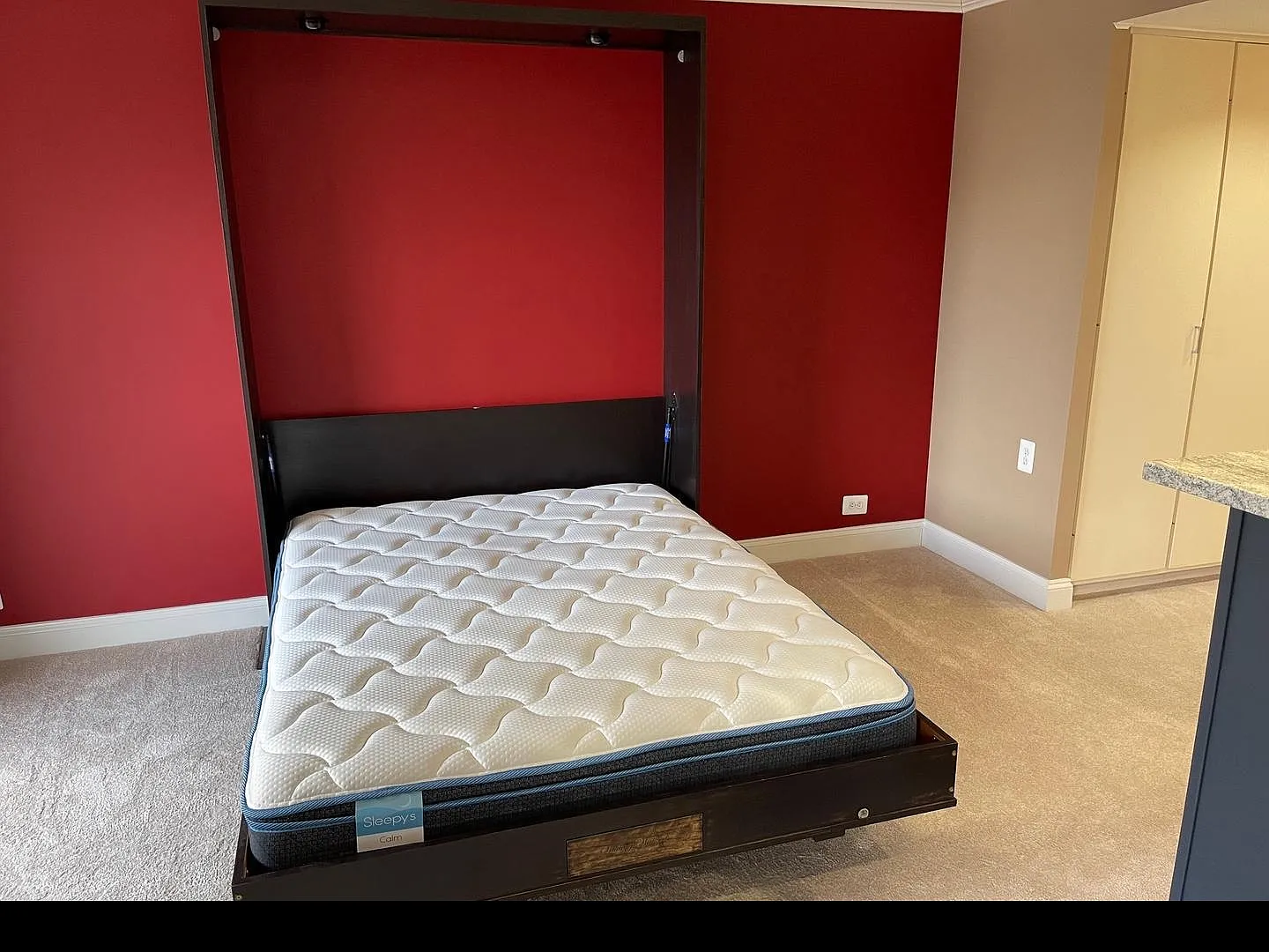 Studio, 560 sqft, $1,725 — Photo 2