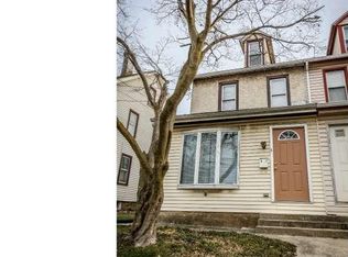 57 W Amosland Rd, Norwood, PA 19074