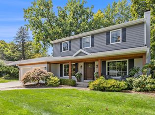 1111 Idema Dr SE, East Grand Rapids, MI