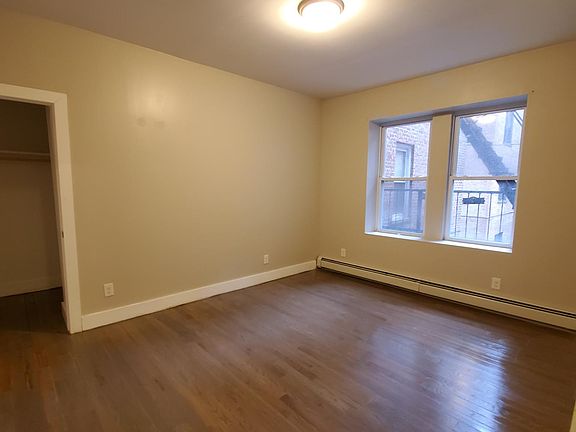5th image of 110 N Arlington Ave #214Y