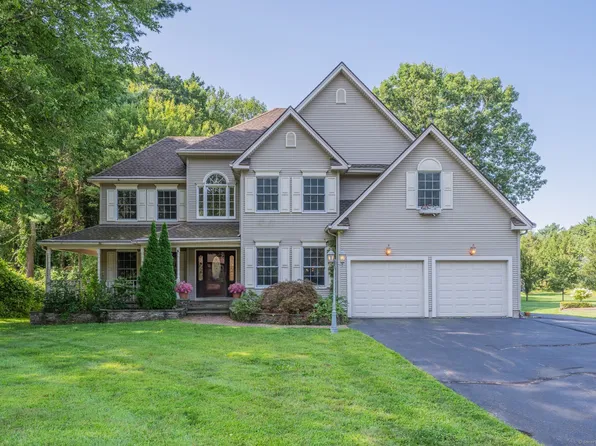 53 Pierce Boulevard, Windsor, CT 06095