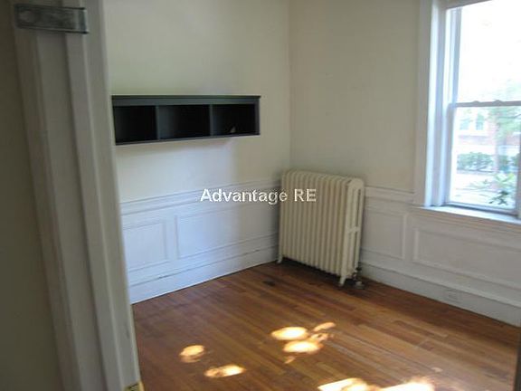 3rd image of 322 Saint Paul St APT 5B