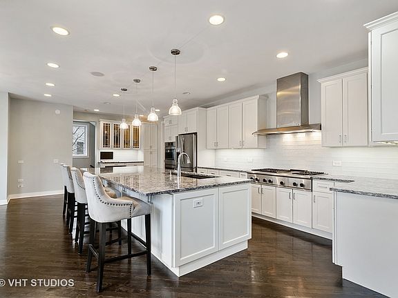 4th image of 2076 Windy Hill Ln