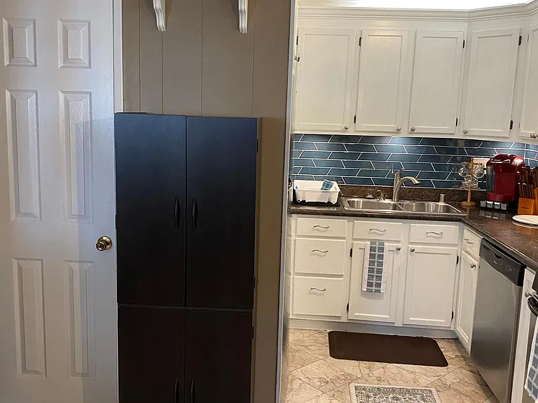 2227 Bolinas St #2 — Photo 18