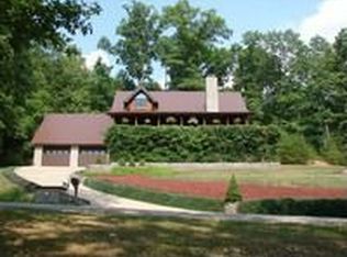 260 Blue Lick Rd, Winfield, WV 25213