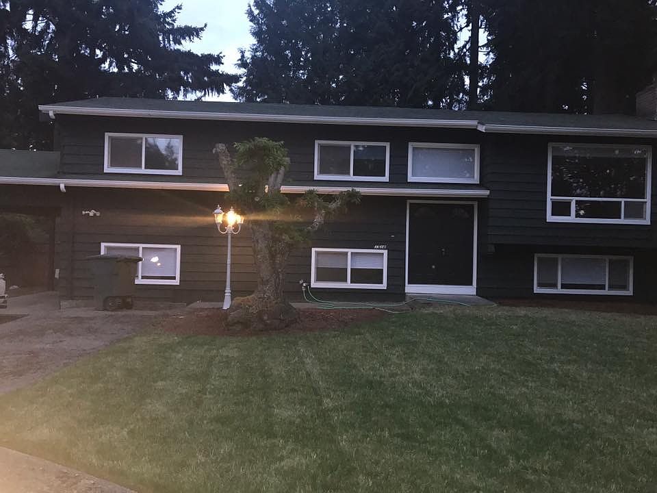 1st image of 1916 163rd Ave NE