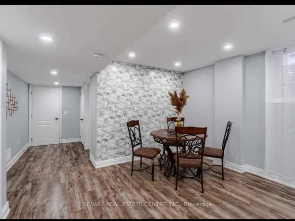 19 Atira Ave #Basement, Brampton, ON L7A 3T3