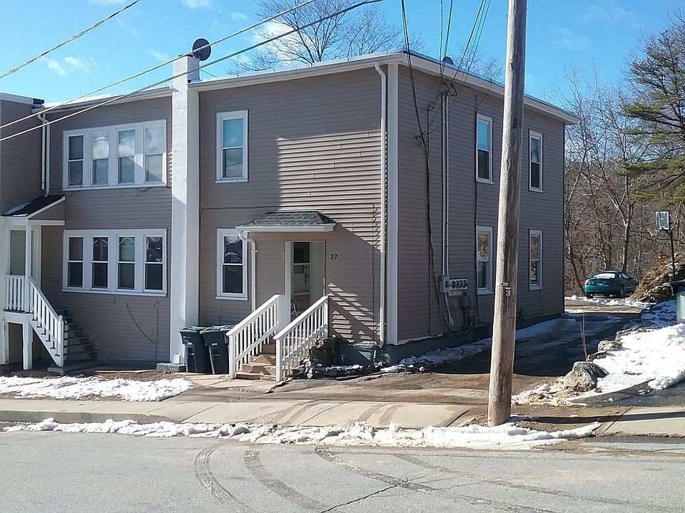 27 Moon St