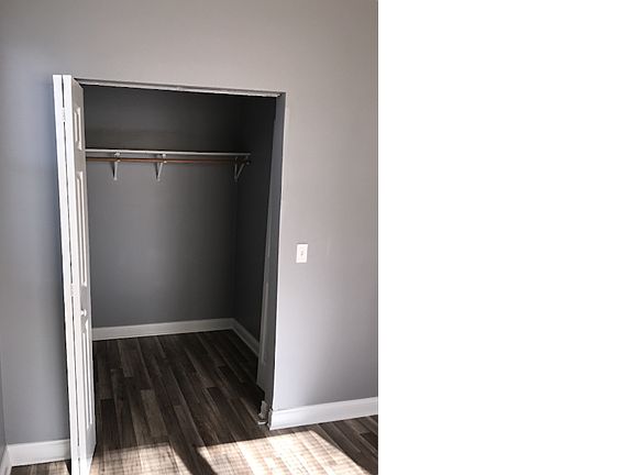 3rd image of 1456 S Avers Ave APT 3