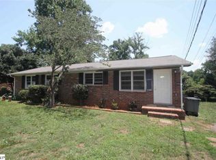38 Montis Dr, Greenville, SC 29617