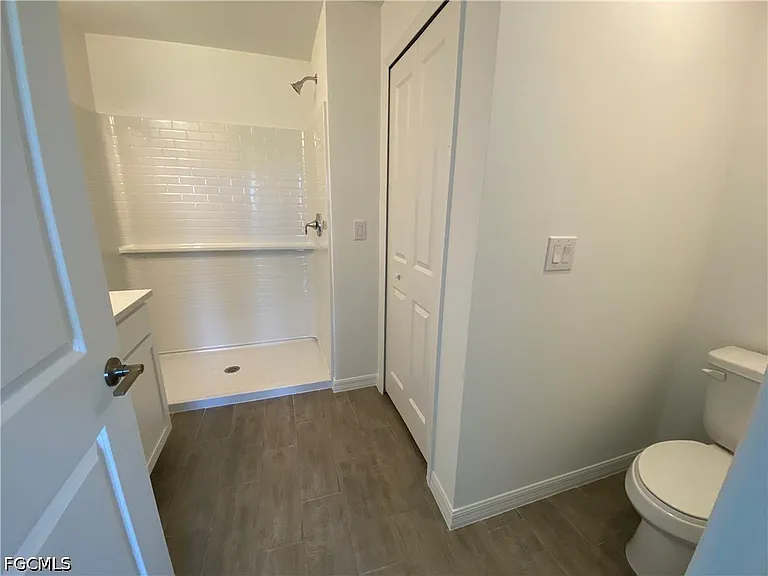 1906 Jacaranda Pkwy W — Photo 11
