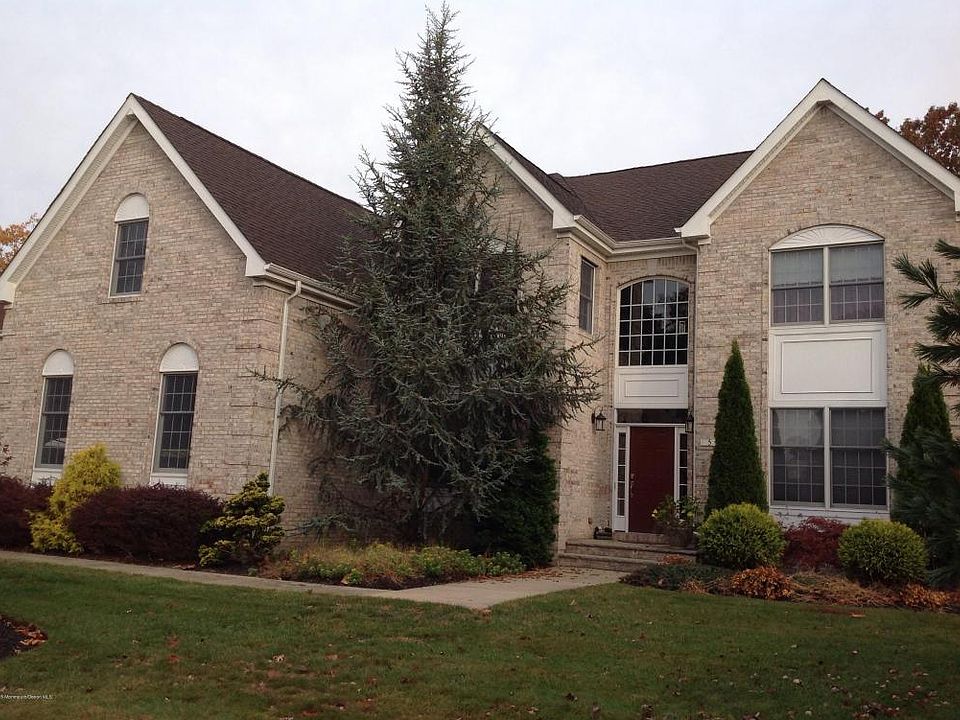 1st image of 5 Salvatore Dr