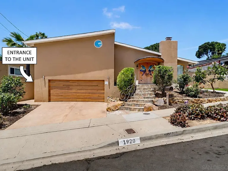 1920 Gardena Pl — Photo 25