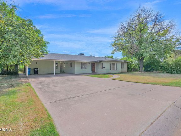 3rd image of 1217 W SOLANO Drive