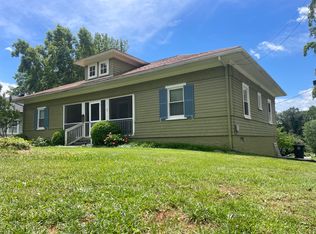1 Arlington Pl, Lynchburg, VA 24503
