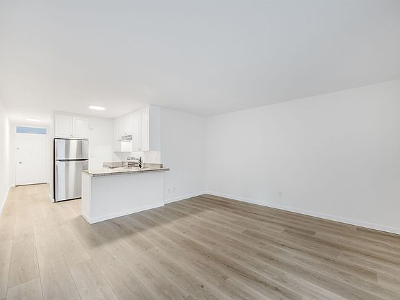5th image of 940 Guerrero St #4