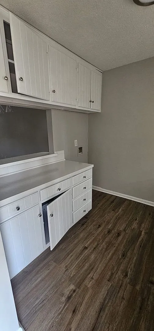 Half Off First Full Month Rent — Photo 4