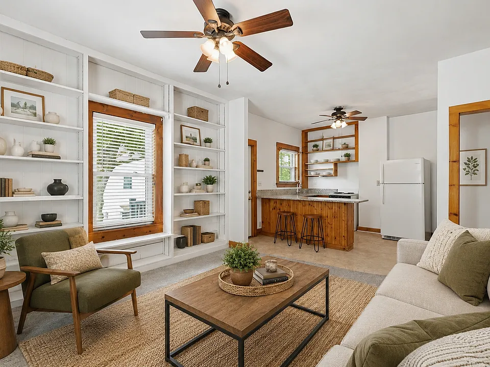 36-38 Albion St #2